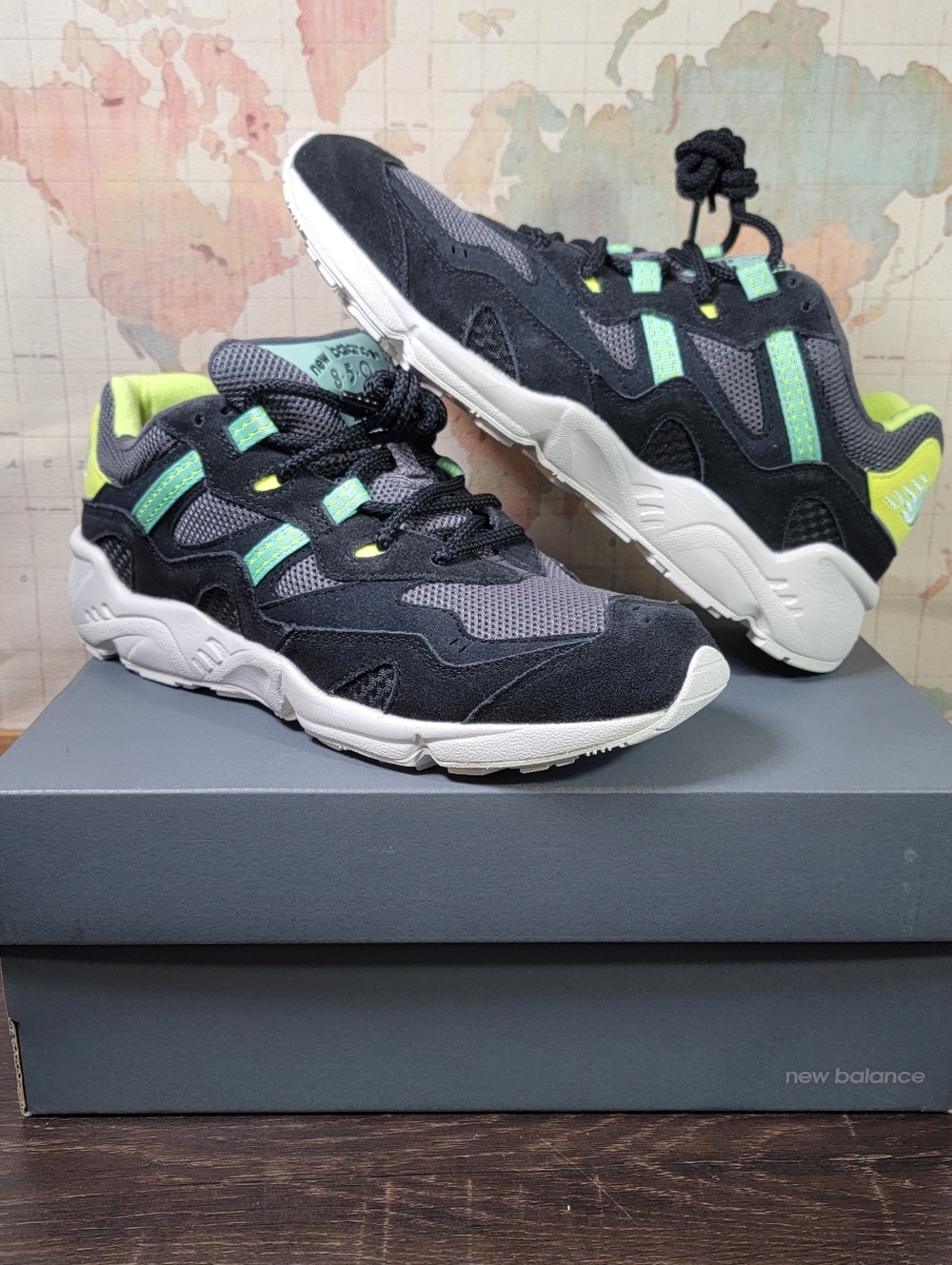 BRAND NEW New Balance 850 Black Mint Men's Size 9.0